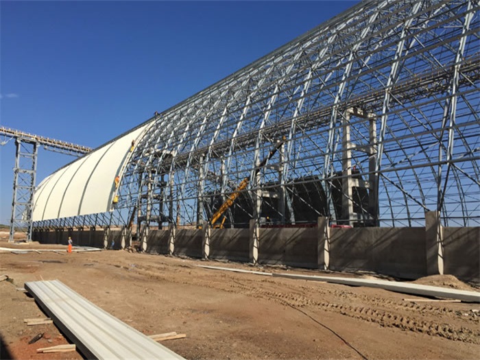 辉县钢结构厂房